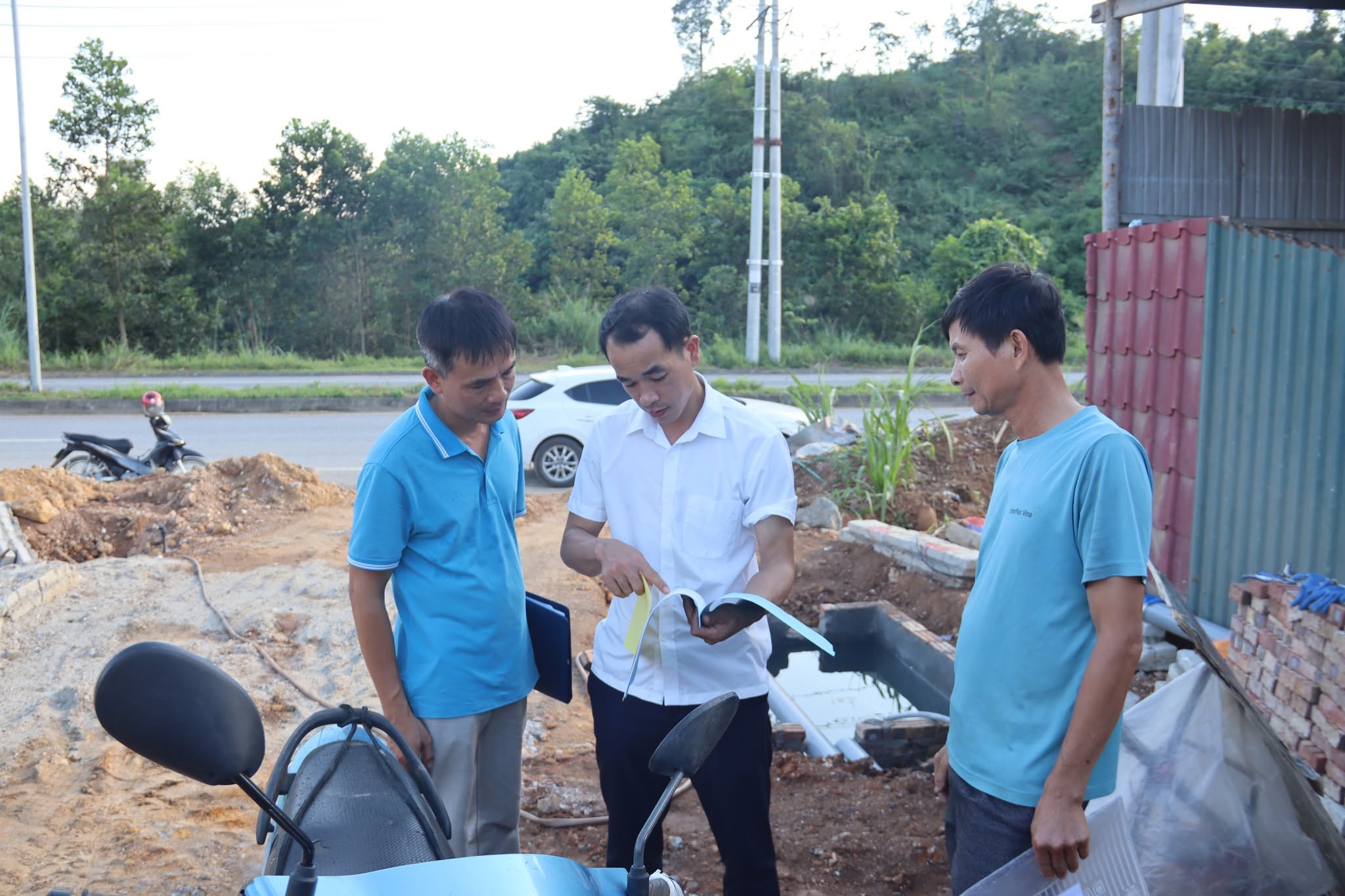 PHƯỜNG ÂU LÂU RA QUÂN CAO ĐIỂM KIỂM TRA, KIỂM SOÁT XÂY DỰNG VÀ ĐẢM BẢO TRẬT TỰ ĐÔ THỊ